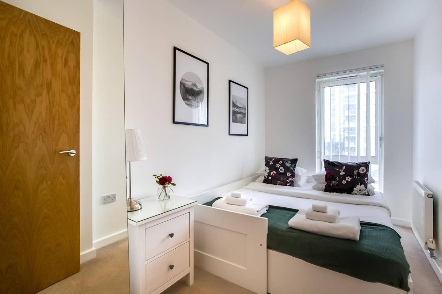 Guestready - Comfort By The Thames, W/ Balcony Londres Extérieur photo